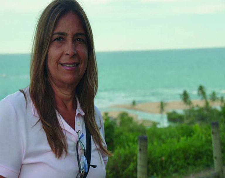 Dra Tania Preletora, médica e docente de pós-graduação de medicina revela como ensina sobre a proteção da vida intrauterina a seus alunos